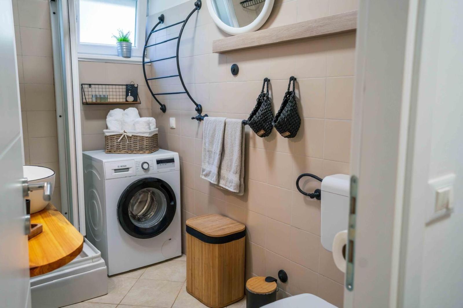 Apartment With Terrace And Garden Next To Marjan Park - 2 Free Bikes Σπλιτ Εξωτερικό φωτογραφία